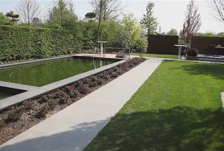 Gartengestaltung - Poolgarten (thumbnail)